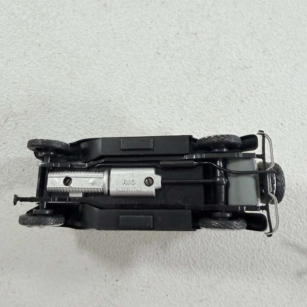 Rio 1929‎ Isotta Fraschini Tipo 8a Spyder 1/43 Scale Model Car Made In Italy